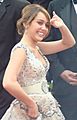 Miley Cyrus at the 2009 Academy Awards 04