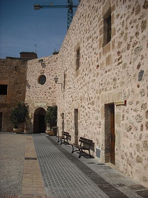 Archivo:Santa Pola. Castillo. Museu del Mar