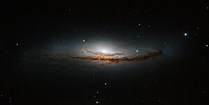 Archivo:Secrets at the heart of NGC 5793