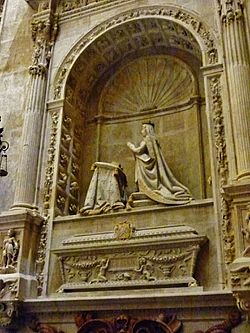 Archivo:Sepulcro de Beatriz de Suabia (Catedral de Sevilla)