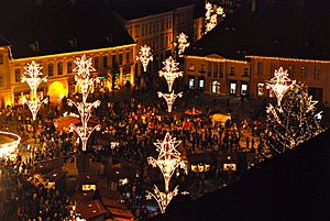 Archivo:Sibiu Christmas Market opening 2008
