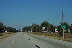 US301nRoad-HamptonCityLimits (29660887200).jpg