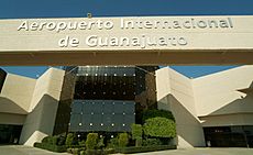 Archivo:Aeropuerto de Guanajuato 10