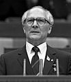 Bundesarchiv Bild 183-1986-0421-044, Berlin, XI. SED-Parteitag, Erich Honecker