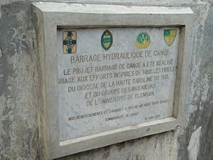 Archivo:Cange, Haiti Water System Plaque