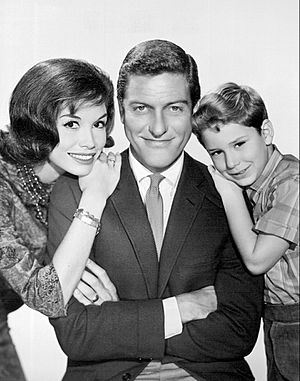 Archivo:Dick Van Dyke Petrie family 1963