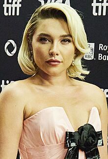 Florence Pugh at the 2024 Toronto International Film Festival 13 (cropped 2).jpg