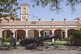 Frente del Museo Histórico Nacional.jpg