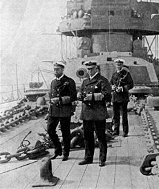 Archivo:George V and Admiral Callaghan onboard HMS Iron Duke