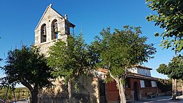 Iglesia de San Fabián y San Sebastián de Villafeliz de la Sobarriba.jpg