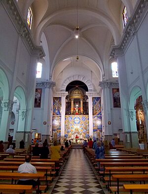 Archivo:Madrid - Basílica de Jesús de Medinaceli 04