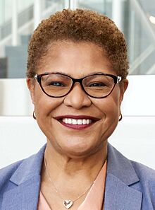 Mayor Karen Bass official portrait (crop 2).jpg