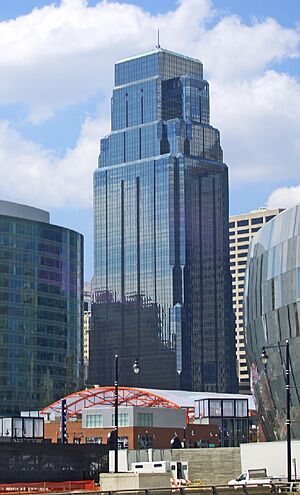 Archivo:One Kansas City Place KCMO