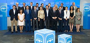 Archivo:Reunión secretarios generales PP 2014