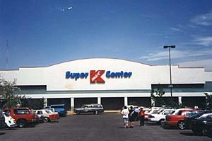 Archivo:Super Kmart Center Cuernavaca