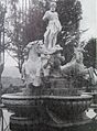 03 LERA Una fuente artística en el parque de El Montículo, zona de Sopocachi 1948