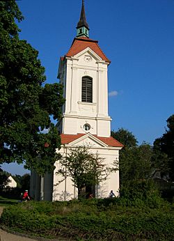 Archivo:Altranft Kirche