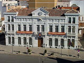 Ayuntamiento-de-Tomelloso.jpg