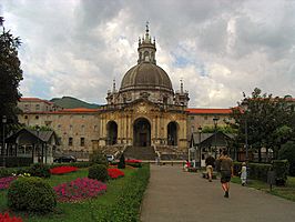 Basilica of St. Ignatius in Loyola (contrasted).jpg