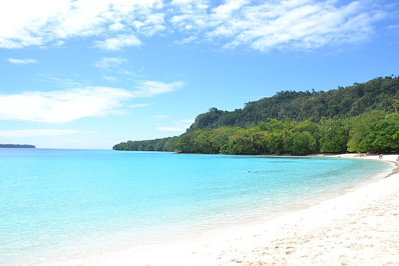 Champagne Beach Espiritu Santo (28660966453)