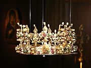 Archivo:Crown of Elizabeth Kotromanic in Zadar
