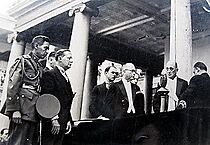 Archivo:El salvador presidente araujo toma la presidencia 1930