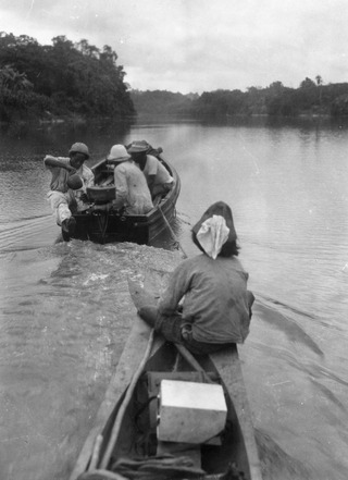 Exp. på väg nedför Baudó. Rio Baudó, Chocó, Colombia. Rio Baudó, Chocó - SMVK - 004324.tif