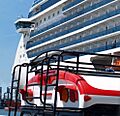 Island Princess at Puerto Quetzal - IMO 9230402 (3313044359)
