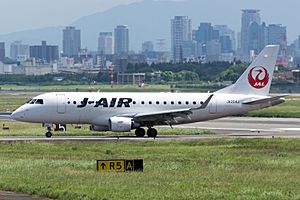 J-Air, ERJ-170, JA224J (20627796680).jpg