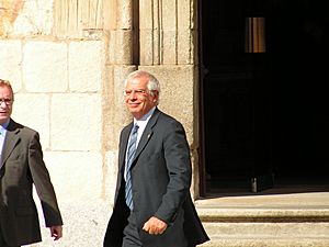 Archivo:Josep Borrell en la XV Cumbre Iberoamericana (Salamanca, octubre de 2005)