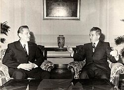 Archivo:Lázár György & Nicolae Ceauşescu
