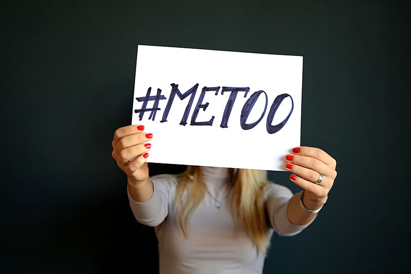 Me-too sign