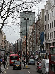 Archivo:Oxfordstreet and centrepoint