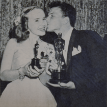 Archivo:Peggy Ann Garner and Frank Sinatra, 1946