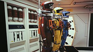 Archivo:Stanley Kubrick The Exhibition - LACMA - 2001 A Space Odyssey - Space suits (8999720714)