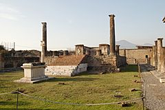 Archivo:Templo Apolo Pompeya