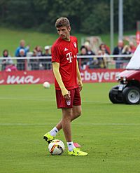 Archivo:Thomas Mueller Training FC Bayern München-2