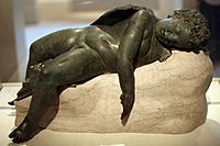 Archivo:WLA metmuseum Bronze statue of Eros sleeping 7