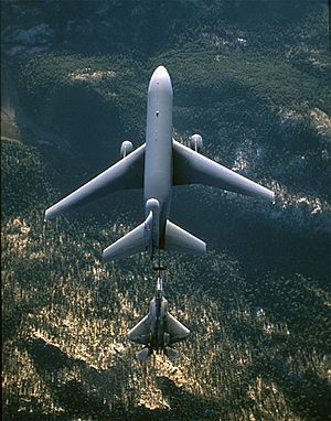 Archivo:Wing.two.arp.600pix