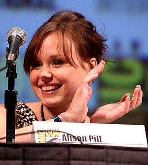 Archivo:Alison Pill by Gage Skidmore