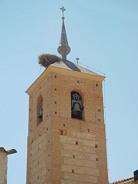 Campanario de iglesia en Humanes de Madrid.jpg