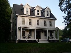 Cross Point Farm.jpg