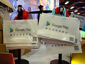 Archivo:Google Play reusable shopping bags 20190127b