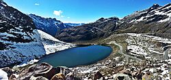 Archivo:Laguna Belaunde 2013