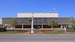 Matagorda County Texas Courthouse 2016.jpg