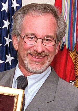 Archivo:Steven Spielberg 1999 (cropped)