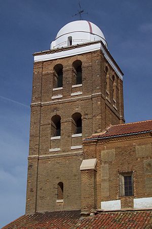 Archivo:Torre iglesia de San Román