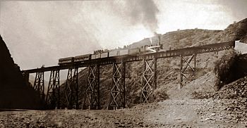 Archivo:Tren Sucre Potosi 1931