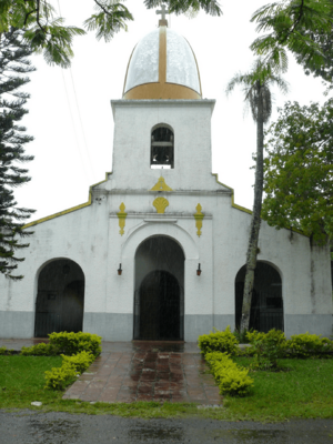 Archivo:Villa Florida-Iglesia