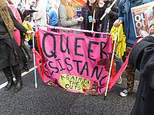Archivo:"Queer Resistsance Against the Cuts"